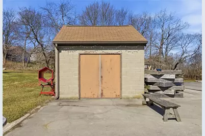 81 Sprague Street, Portsmouth, RI 02871 - Photo 7