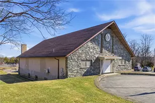 81 Sprague St, Portsmouth, RI 02871 - Photo 1