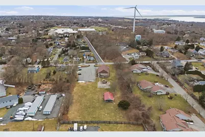 81 Sprague Street, Portsmouth, RI 02871 - Photo 45