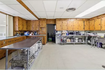 81 Sprague Street, Portsmouth, RI 02871 - Photo 35