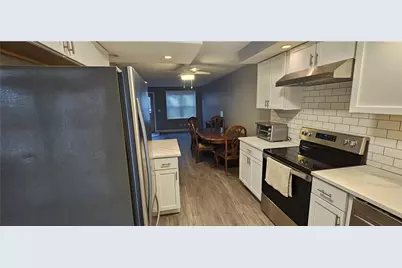 3399 Post Road #20, Warwick, RI 02886 - Photo 5