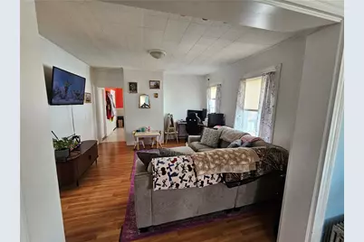 33 Young Street, Pawtucket, RI 02860 - Photo 9