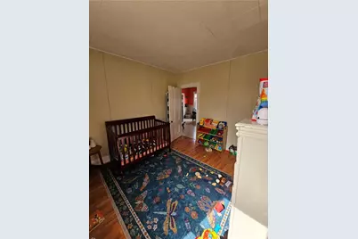 33 Young Street, Pawtucket, RI 02860 - Photo 17