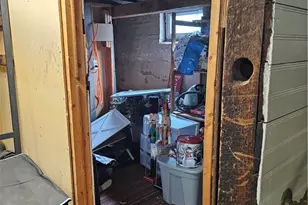 33 Young St, Pawtucket, RI 02860 - Photo 45