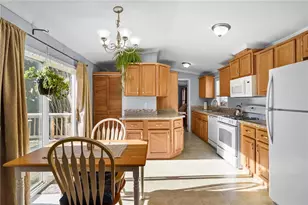 13 Poppin John Ln, Coventry, RI 02816 - Photo 9