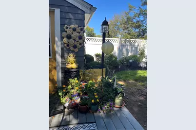 57 Peckham Avenue, North Providence, RI 02908 - Photo 23