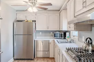 1785 W Shore Rd, Warwick, RI 02889 - Photo 15