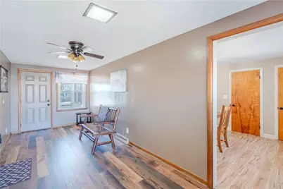 1785 W Shore Road, Warwick, RI 02889 - Photo 21