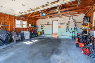 1785 W Shore Rd, Warwick, RI 02889 - Photo 37