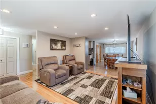 1785 W Shore Rd, Warwick, RI 02889 - Photo 11