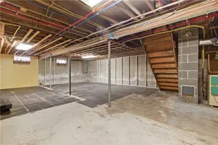 136 Roland St, Cumberland, RI 02864 - Photo 45