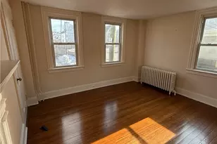 1 Bartlett Ct, Newport, RI 02840 - Photo 15