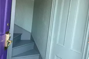 1 Bartlett Ct, Newport, RI 02840 - Photo 3