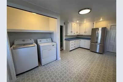 1 Bartlett Court #1, Newport, RI 02840 - Photo 9