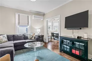 75 Roseneath Ave, Newport, RI 02840 - Photo 9