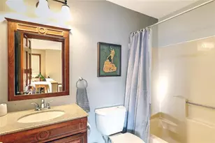 4 Wayne St, Narragansett, RI 02882 - Photo 11