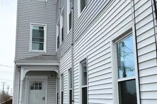 53 Hadwin St, Central Falls, RI 02863 - Photo 7