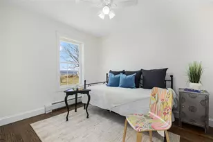 218 Bristol Ferry Rd, Portsmouth, RI 02871 - Photo 7