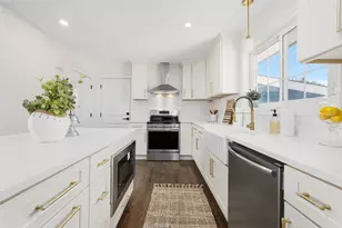 218 Bristol Ferry Rd, Portsmouth, RI 02871 - Photo 21