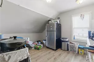 85 Hendricks St, Central Falls, RI 02863 - Photo 3