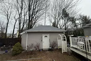 136 Hemond Ave, Woonsocket, RI 02895 - Photo 3