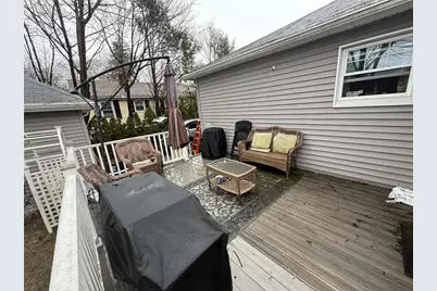 136 Hemond Avenue, Woonsocket, RI 02895 - Photo 23