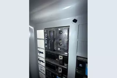 136 Hemond Avenue, Woonsocket, RI 02895 - Photo 15