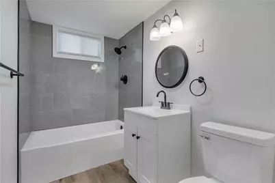 403 Commonwealth Avenue, Warwick, RI 02886 - Photo 7