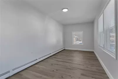 403 Commonwealth Avenue, Warwick, RI 02886 - Photo 9