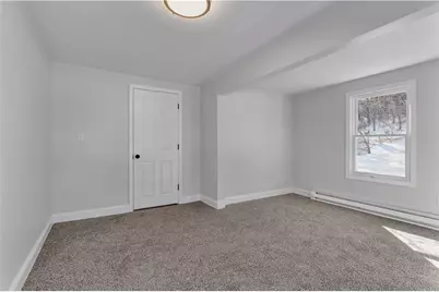 403 Commonwealth Avenue, Warwick, RI 02886 - Photo 31