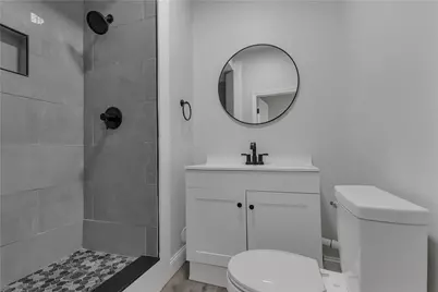 403 Commonwealth Avenue, Warwick, RI 02886 - Photo 15