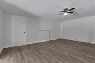 403 Commonwealth Ave, Warwick, RI 02886 - Photo 27