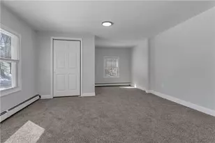 403 Commonwealth Ave, Warwick, RI 02886 - Photo 21