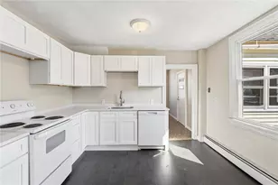 1728 Main St, West Warwick, RI 02893 - Photo 33