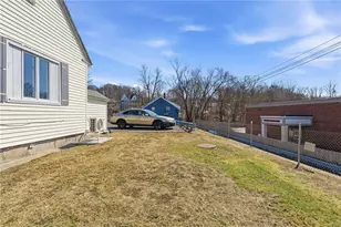 1728 Main St, West Warwick, RI 02893 - Photo 37