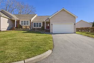 246 Spencer Woods Dr, Warwick, RI 02818 - Photo 1