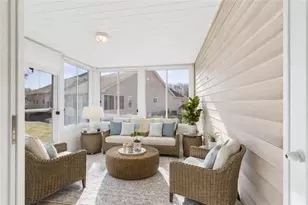 246 Spencer Woods Dr, Warwick, RI 02818 - Photo 9