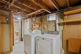 14 Maxfield Ave, East Providence, RI 02914 - Photo 43