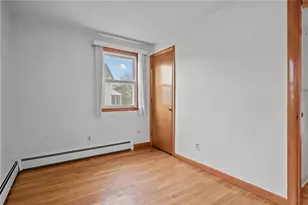 14 Maxfield Ave, East Providence, RI 02914 - Photo 15