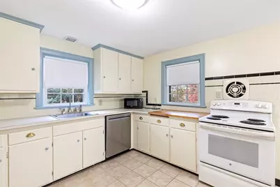 6 Chase Lane, Lincoln, RI 02865 - Photo 11