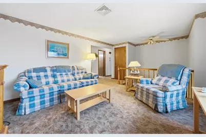 202 Marshall Avenue, Cumberland, RI 02864 - Photo 3