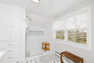 1505 Fairway Dr, Middletown, RI 02842 - Photo 21