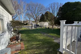 1047 Narragansett Pkwy, Warwick, RI 02888 - Photo 35