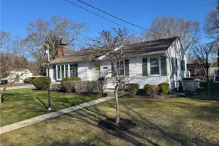 1047 Narragansett Pkwy, Warwick, RI 02888 - Photo 1