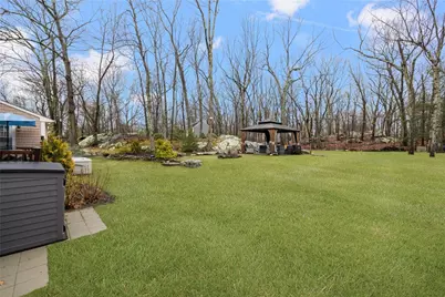 69 Walden Way, Cranston, RI 02921 - Photo 41