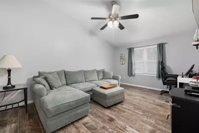 69 Walden Way, Cranston, RI 02921 - Photo 19