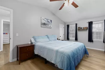 69 Walden Way, Cranston, RI 02921 - Photo 23