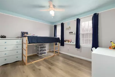 69 Walden Way, Cranston, RI 02921 - Photo 29