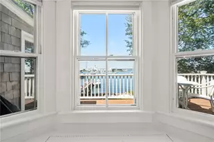 58 Washington St, Newport, RI 02840 - Photo 11
