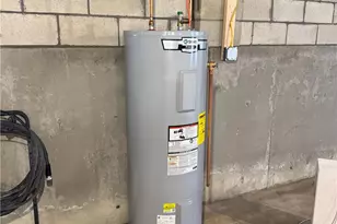 7 Elsie Dr, Johnston, RI 02919 - Photo 29